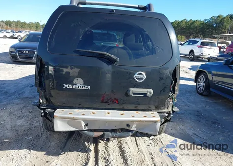 2011 Nissan Xterra S z USA, uszkodzony, nr VIN 5N1AN0NW0BC501714